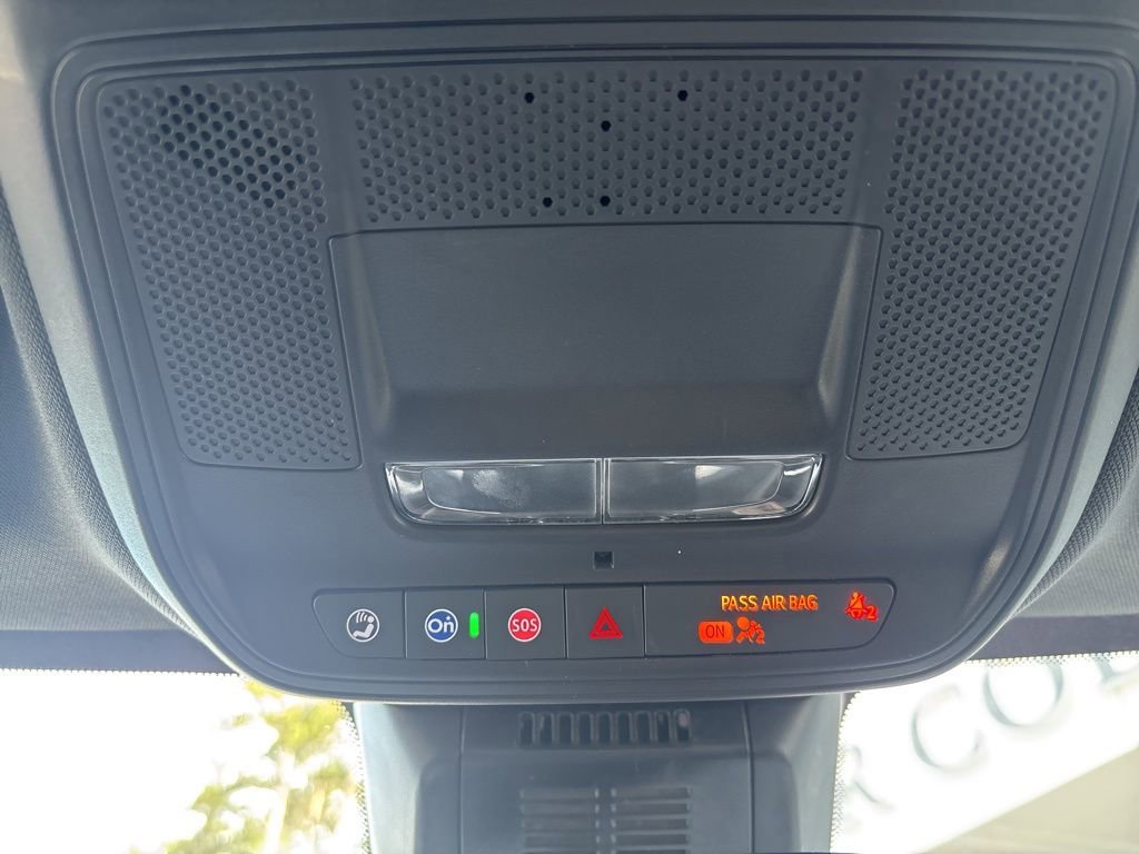 Used 2025 GMC Terrain Elevation image 37