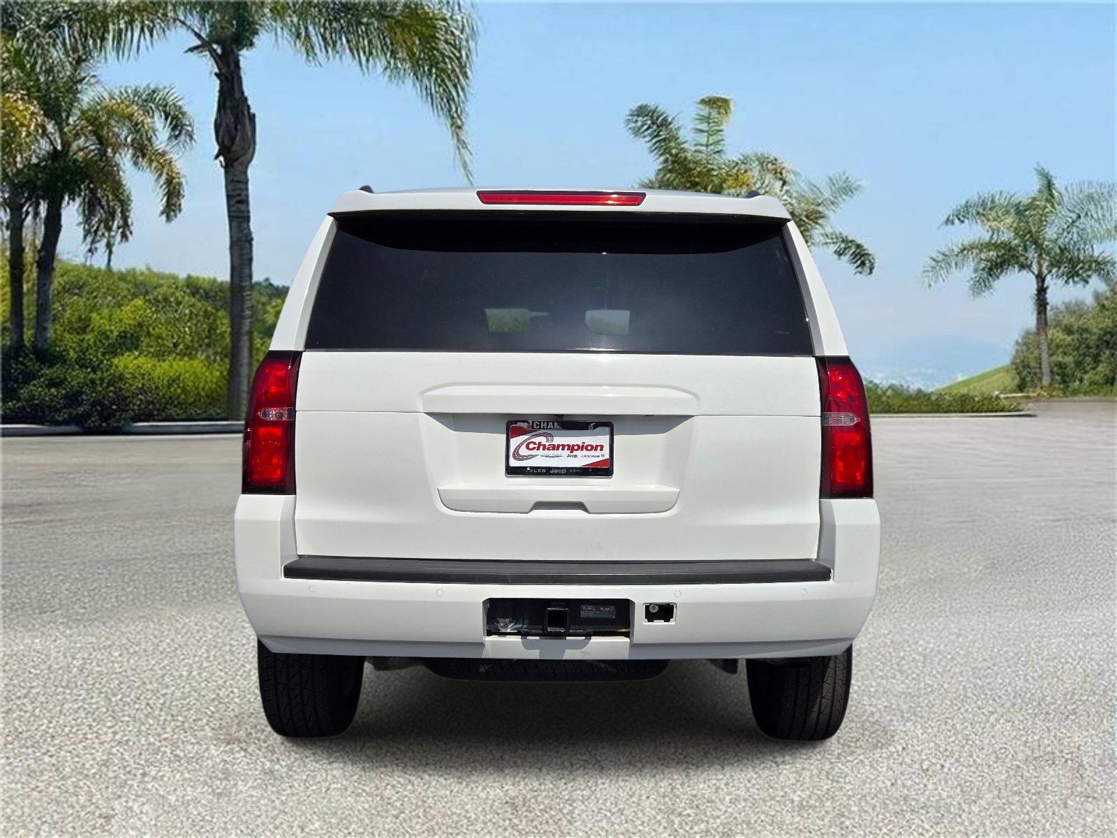 Used 2020 Chevrolet Tahoe LS w/ Enhanced Driver Alert Package RWD image 5