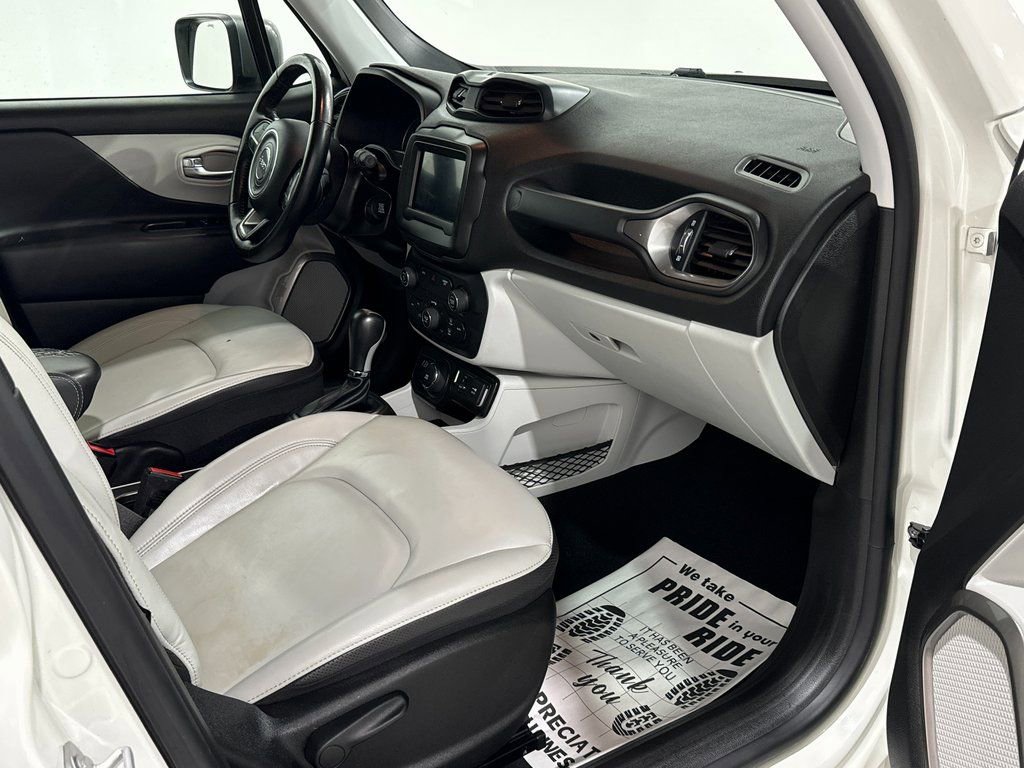 Used 2020 Jeep Renegade Limited w/ LED Lighting Group image 20