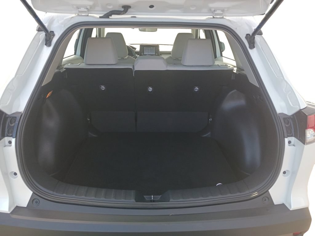 Used 2022 Toyota Corolla Cross L FWD image 13