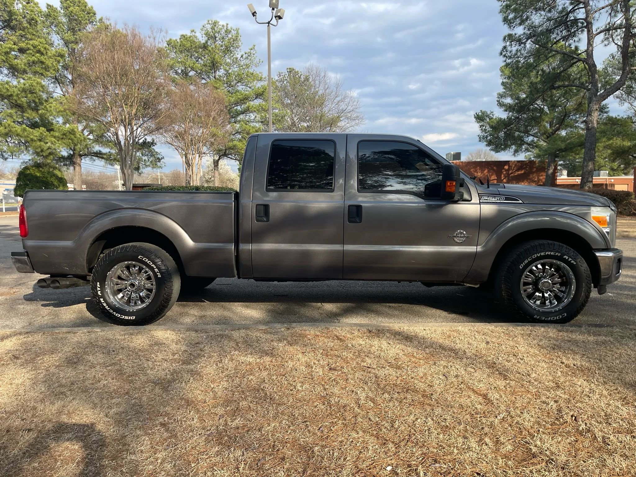 Used 2011 Ford F250 XLT w/ Advanced Security Group image 6