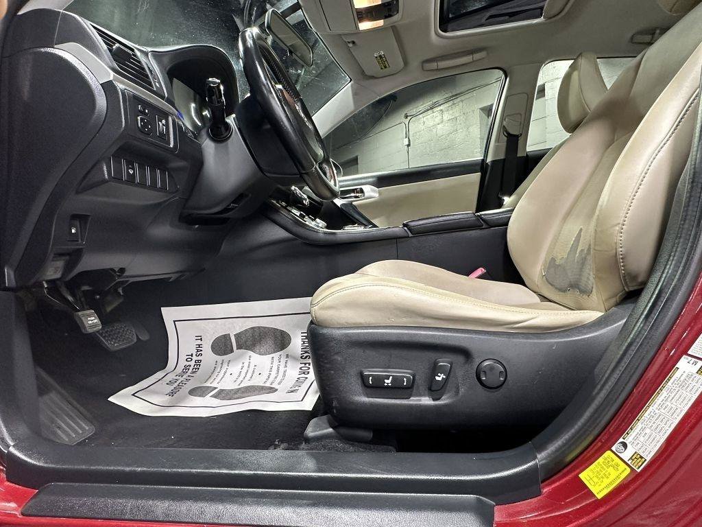 Used 2013 Lexus CT 200h FWD image 13