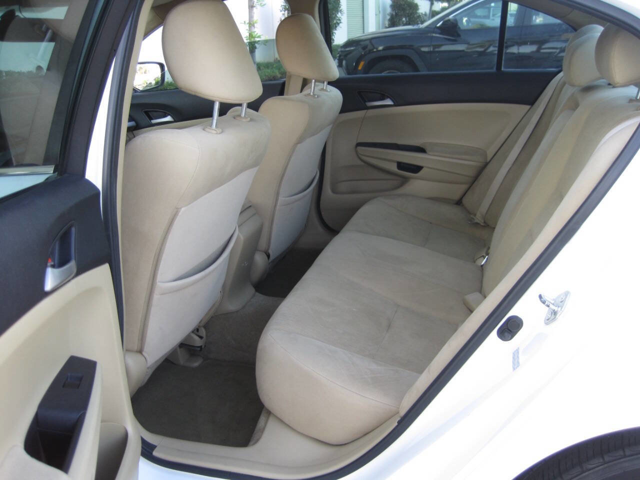 Used 2011 Honda Accord LX image 22