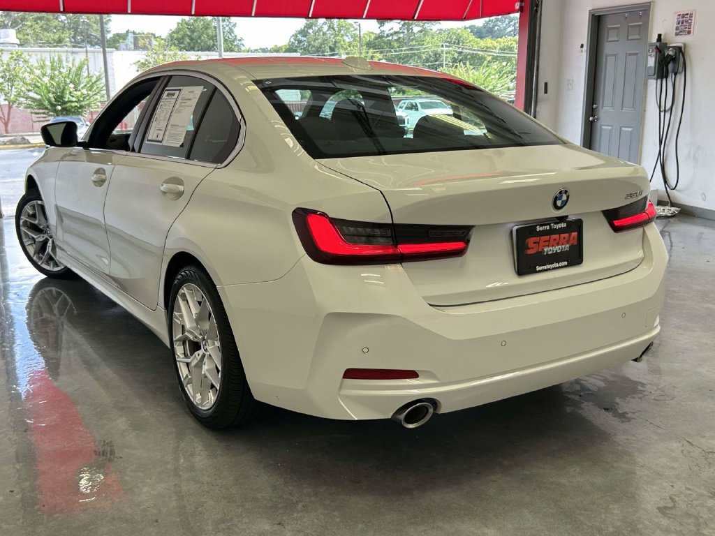 Used 2026 BMW 330i Sedan RWD image 5