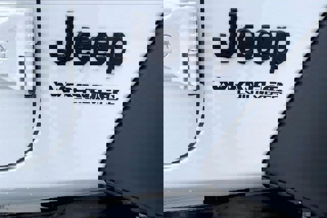 Used 2021 Jeep Wrangler Unlimited Sport image 7