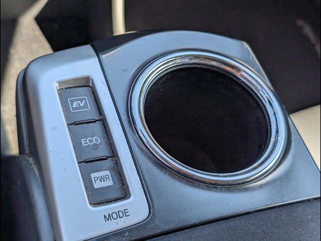 Used 2012 Toyota Prius V Five FWD image 16