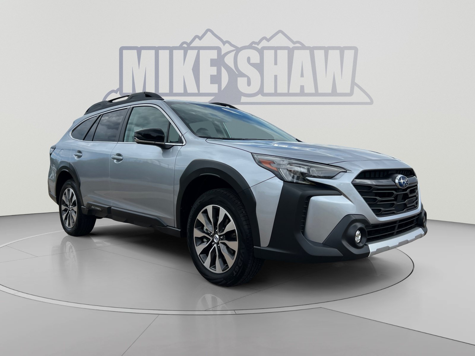 Used 2025 Subaru Outback Limited w/ Tech Package 3 AWD/4WD image 7