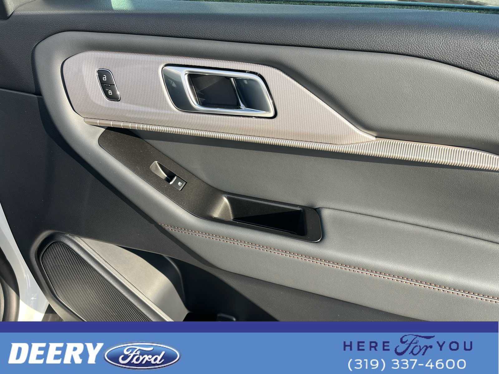 New 2026 Ford Explorer Active w/ Active Comfort Package image 13