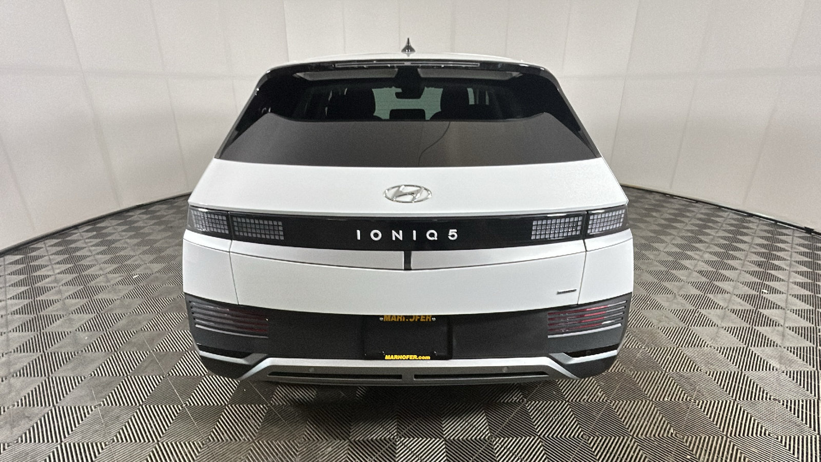 Used 2024 Hyundai Ioniq 5 SEL AWD/4WD image 4