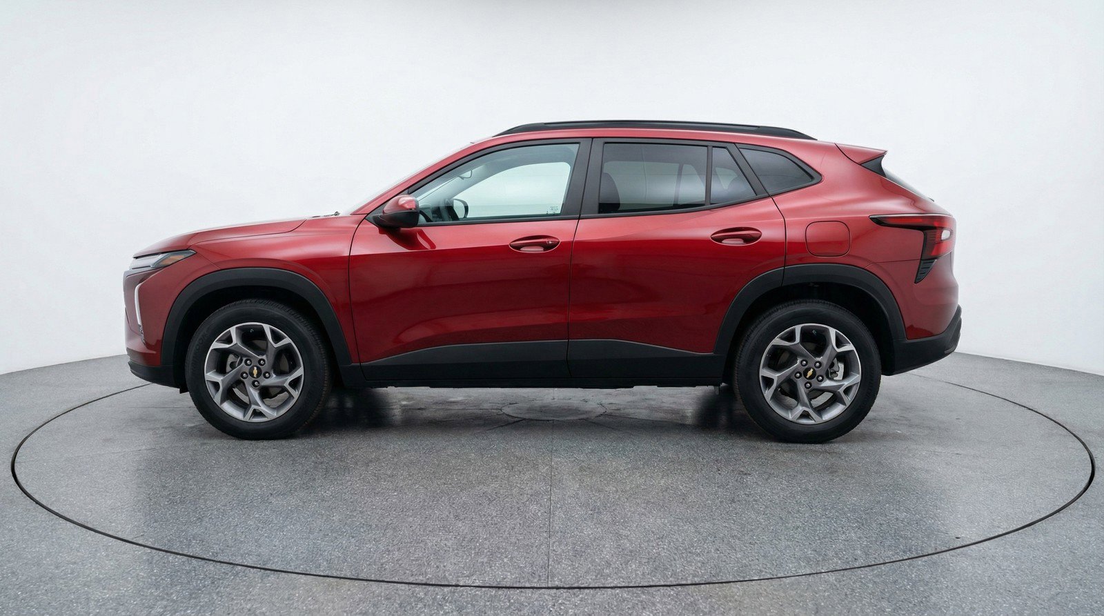 Used 2025 Chevrolet Trax LT w/ LT Convenience Package image 5