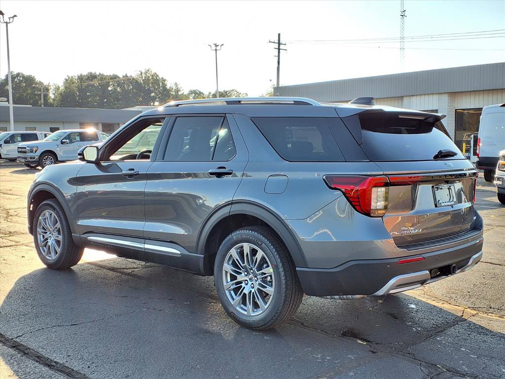 New 2026 Ford Explorer Platinum image 9