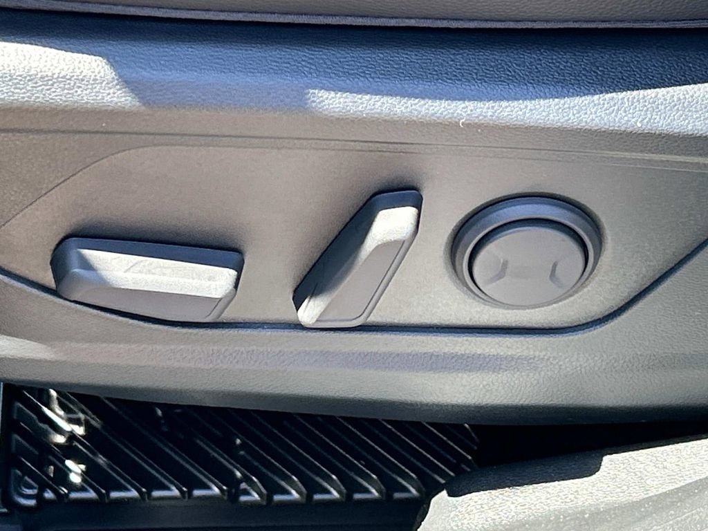 New 2025 Hyundai Tucson Limited AWD/4WD image 16