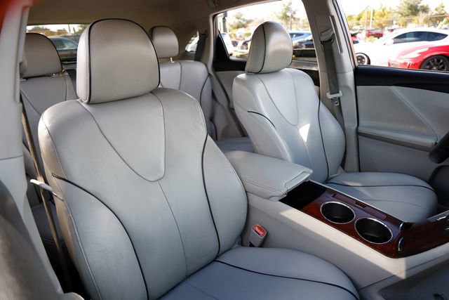 Used 2012 Toyota Venza XLE image 18