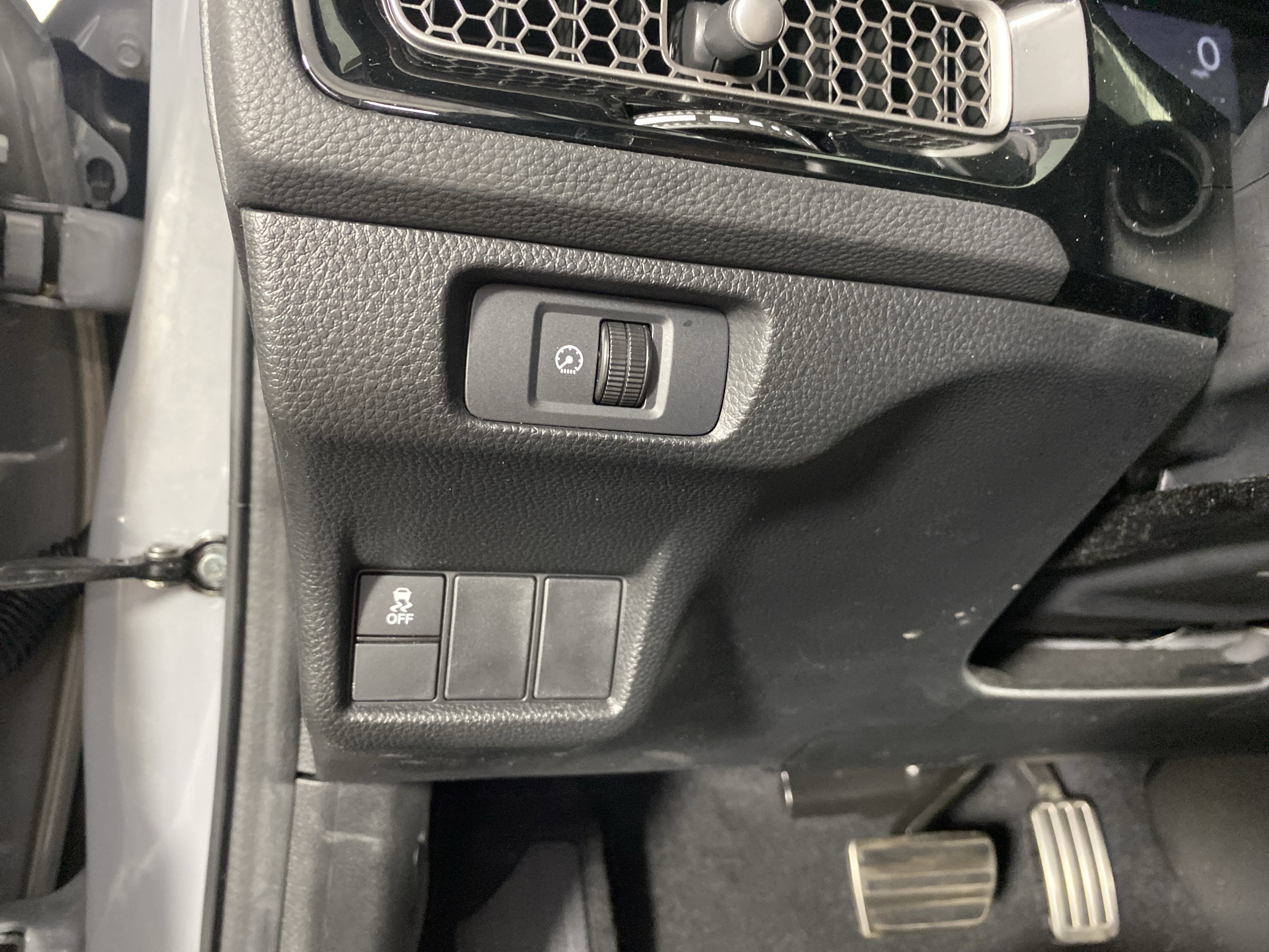 Used 2025 Honda Civic Sport image 24