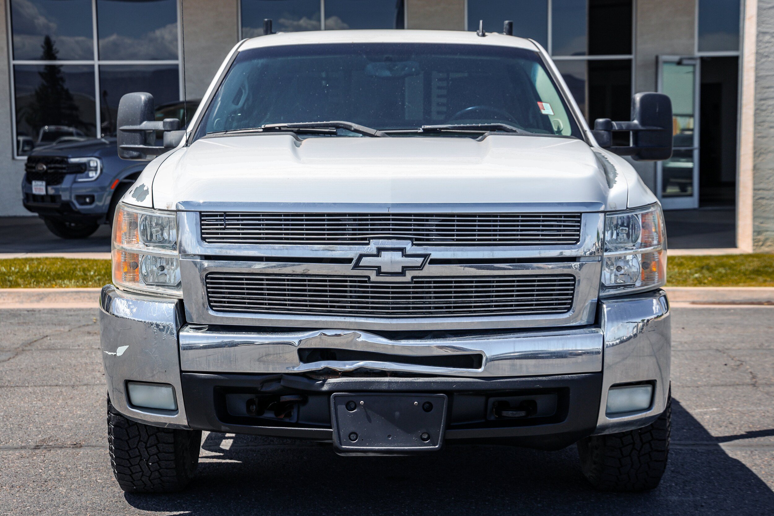 Used 2008 Chevrolet Silverado 2500 LT w/ 2LT Convenience Package AWD/4WD image 2