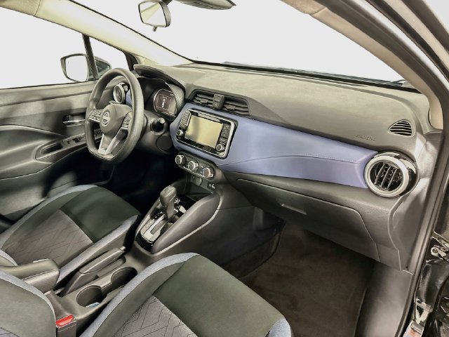 Used 2024 Nissan Versa SV FWD image 27