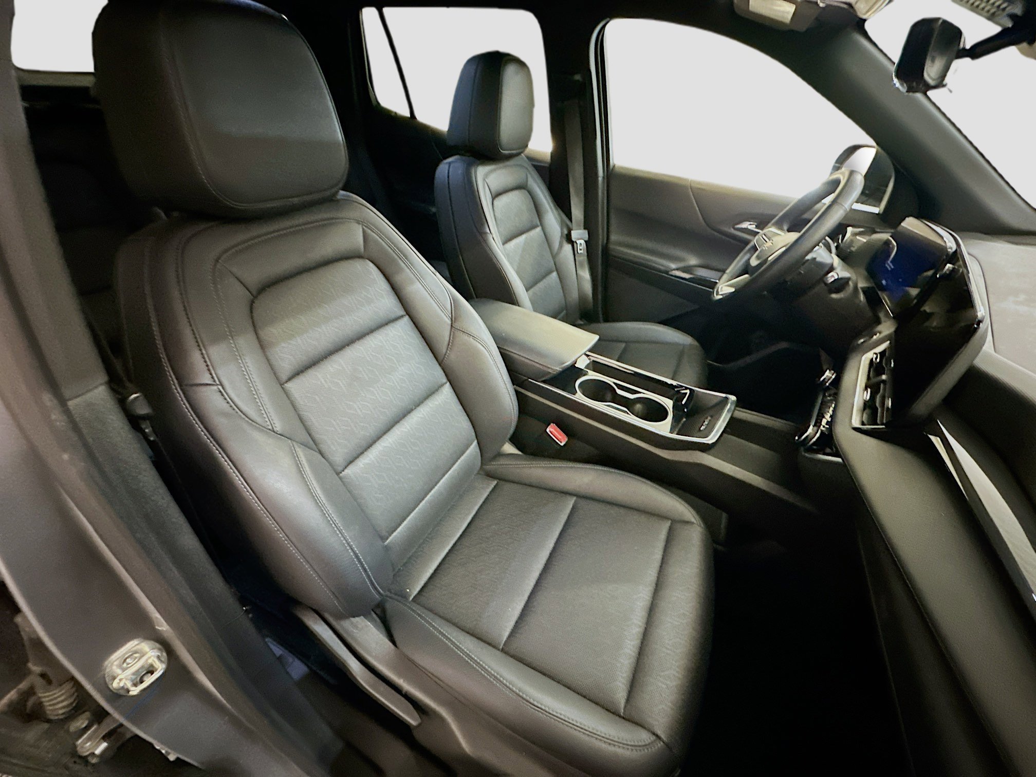 Used 2025 Chevrolet Equinox LT w/ Convenience Package II AWD/4WD image 33