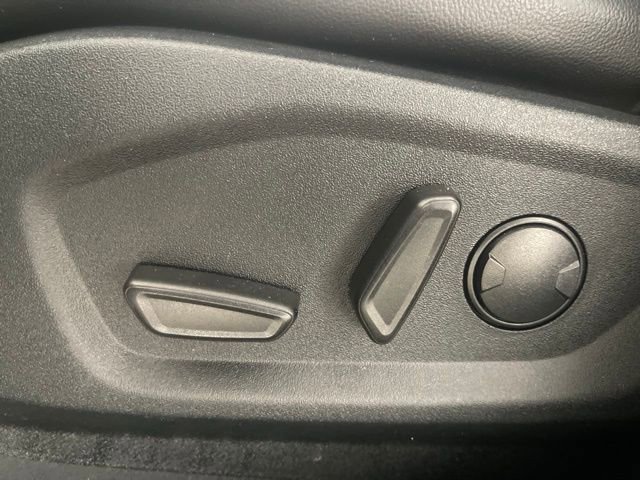 Used 2022 Ford Edge SEL image 34