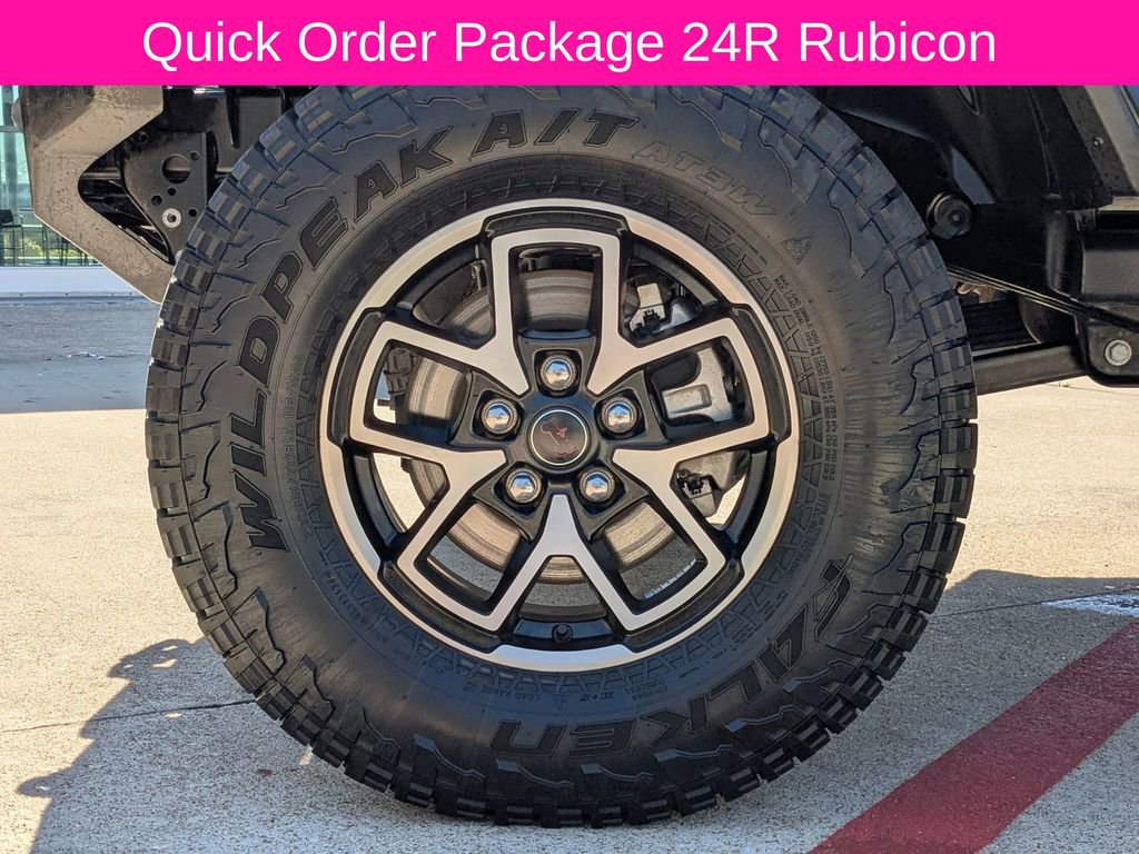Used 2025 Jeep Gladiator Rubicon AWD/4WD image 10