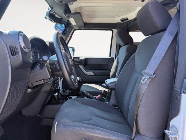 Used 2016 Jeep Wrangler Sport AWD/4WD image 4