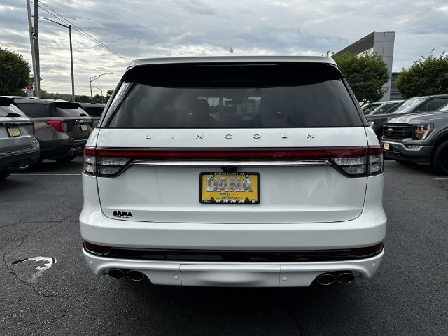 Certified 2023 Lincoln Aviator Grand Touring w/ Equipment Group 301A AWD/4WD image 6