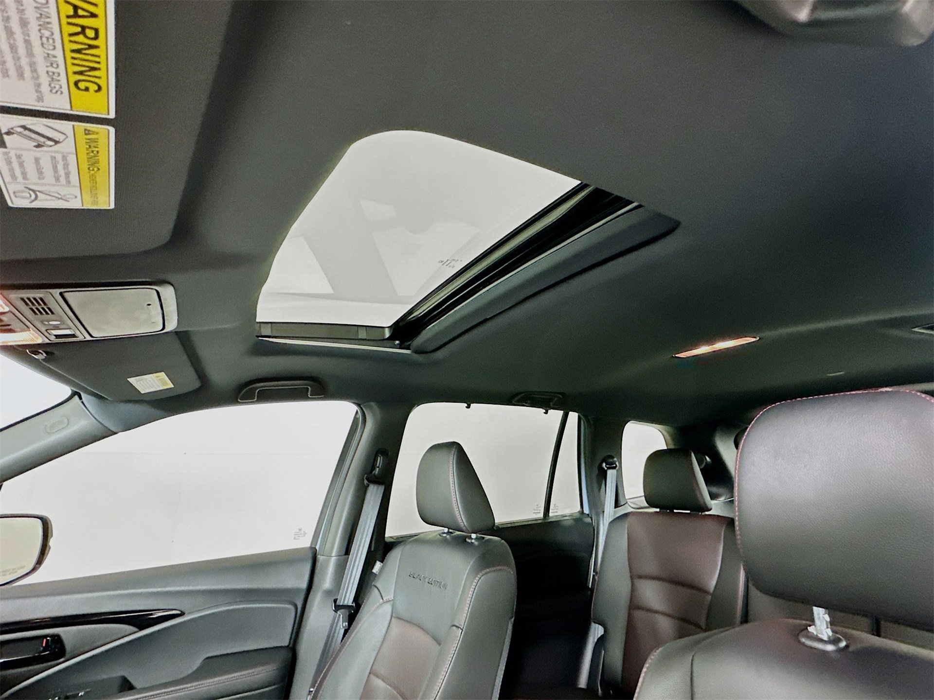 Used 2024 Honda Passport Black Edition image 24