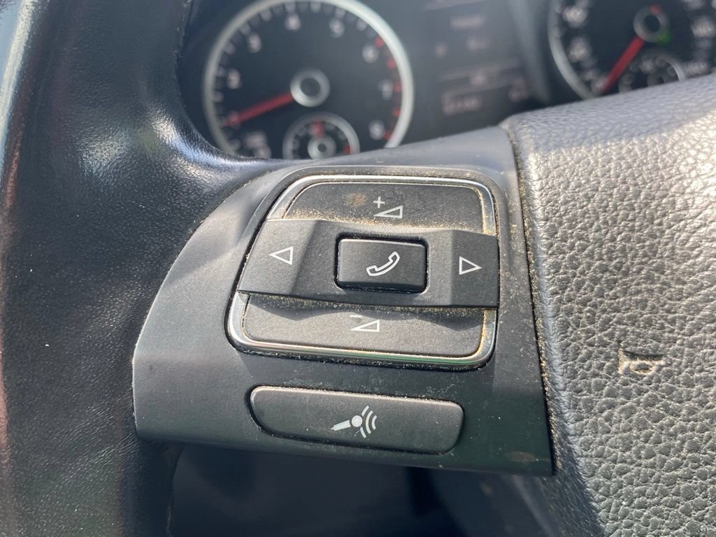 Used 2018 Volkswagen Tiguan Limited w/ Premium Package FWD image 26
