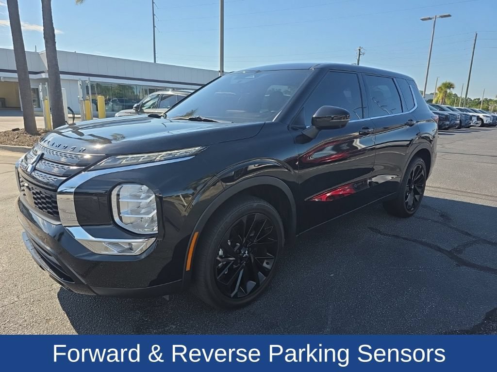 Used 2023 Mitsubishi Outlander SE Black Edition AWD/4WD image 5