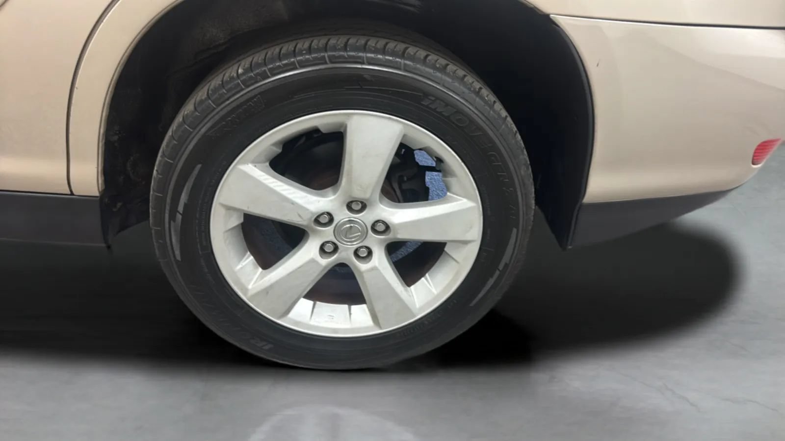 Used 2005 Lexus RX 330 AWD w/ Premium Plus Pkg image 32