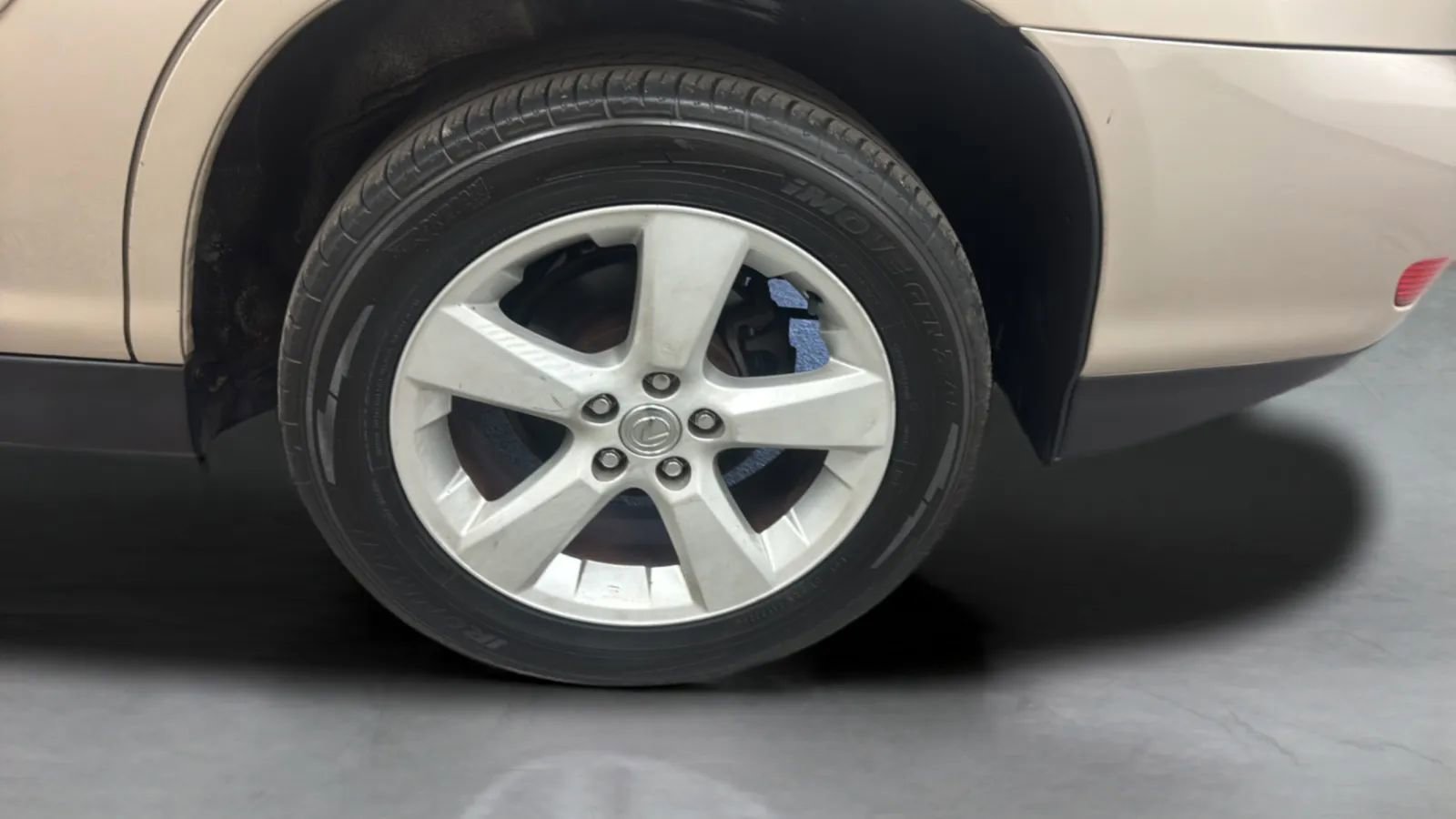 Used 2005 Lexus RX 330 AWD image 32