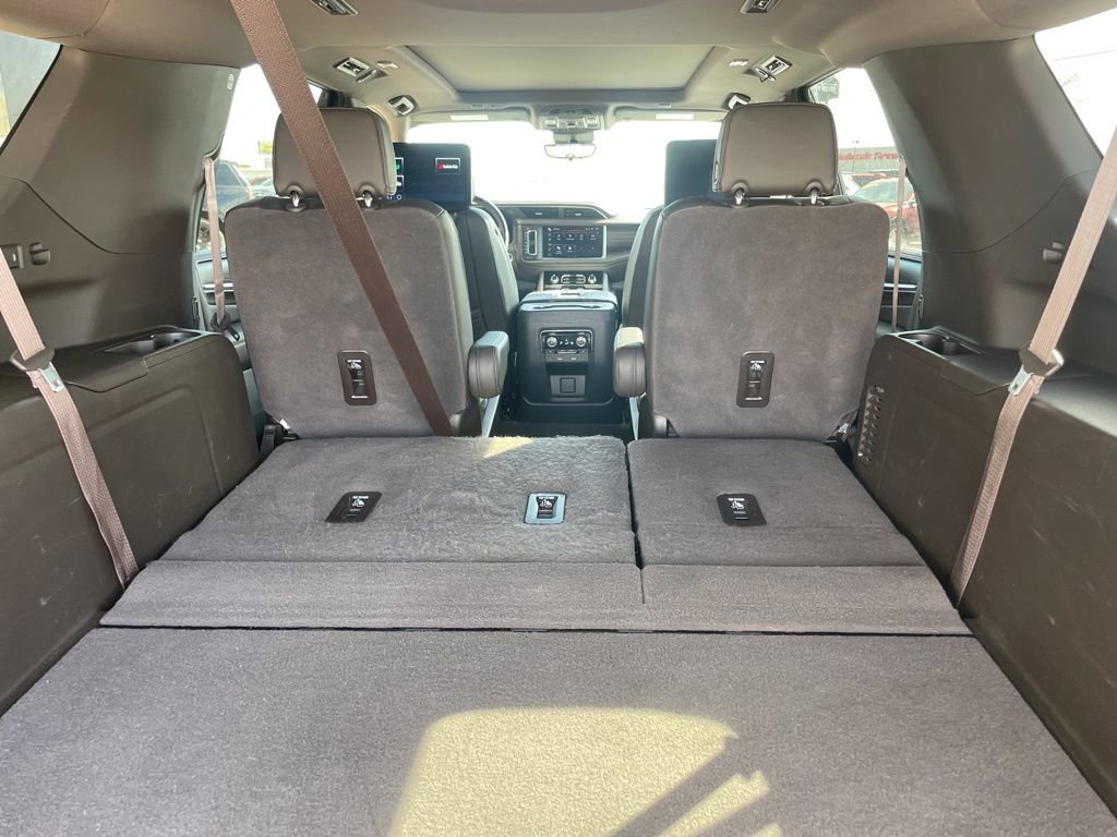 Used 2024 GMC Yukon XL Denali w/ Advanced Technology Package image 41