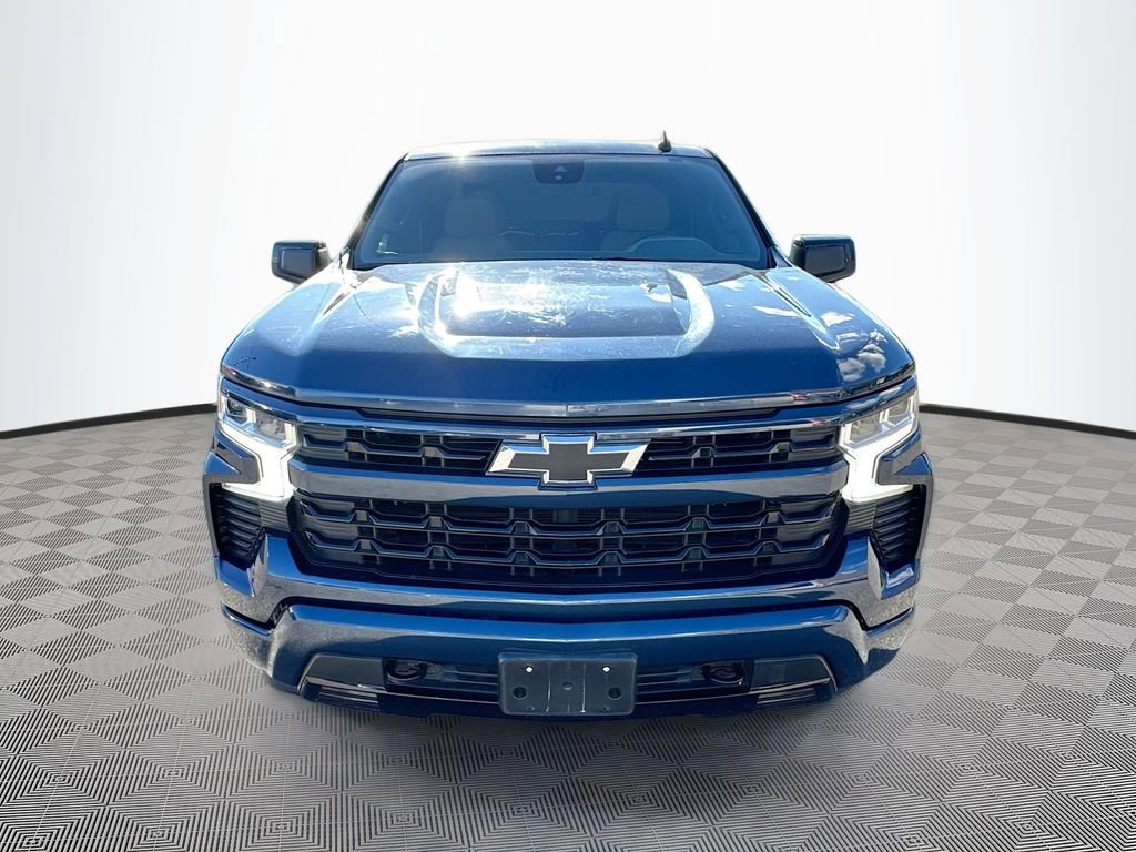 Used 2023 Chevrolet Silverado 1500 RST w/ Protection Package image 2