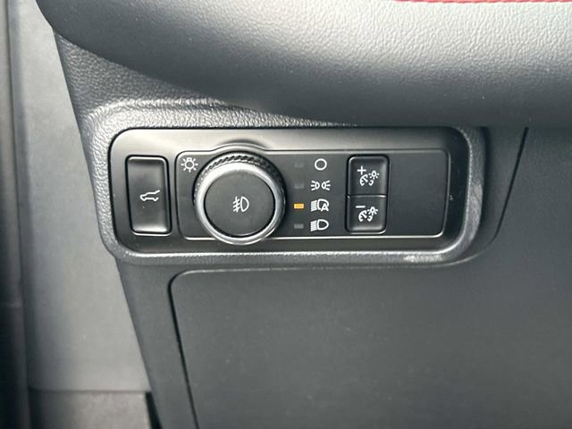 Certified 2025 Ford Explorer ST-Line AWD/4WD image 36