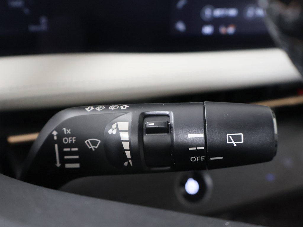 Used 2024 Nissan Ariya ENGAGE+ e-4ORCE image 39