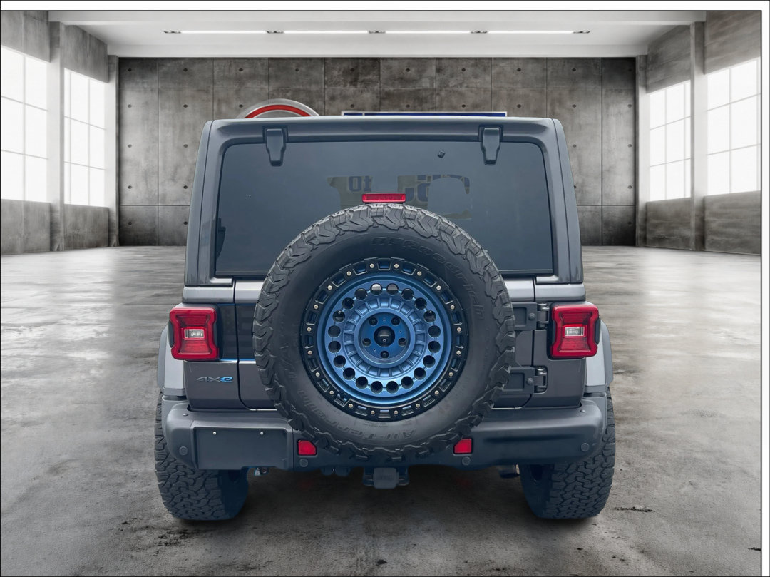 Used 2021 Jeep Wrangler Unlimited Rubicon 4xe w/ Steel Bumper Group AWD/4WD image 6