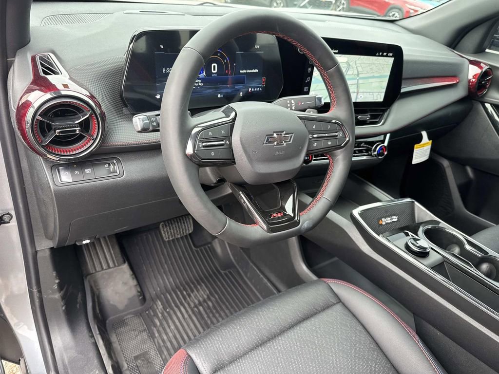 New 2026 Chevrolet Equinox RS w/ Convenience Package III FWD image 17