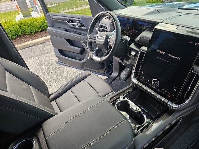 New 2026 GMC Yukon XL Elevation w/ Elevation Premium Package AWD/4WD image 25
