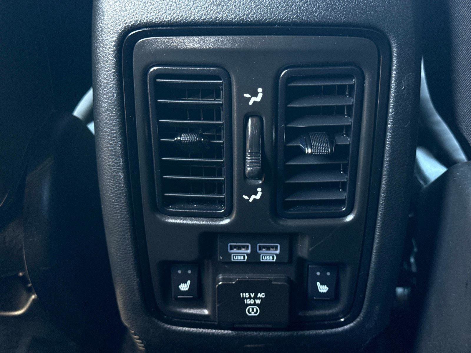 Used 2025 Dodge Durango GT AWD/4WD image 19