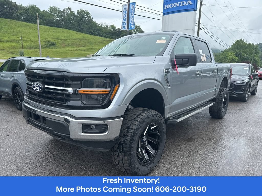 Used 2025 Ford F150 XLT w/ Equipment Group 301A Standard AWD/4WD image 1