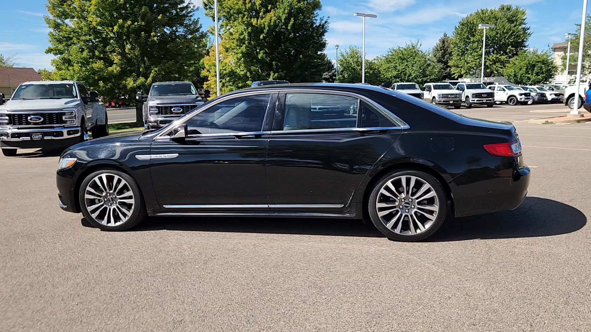 Used 2018 Lincoln Continental Reserve AWD/4WD image 21
