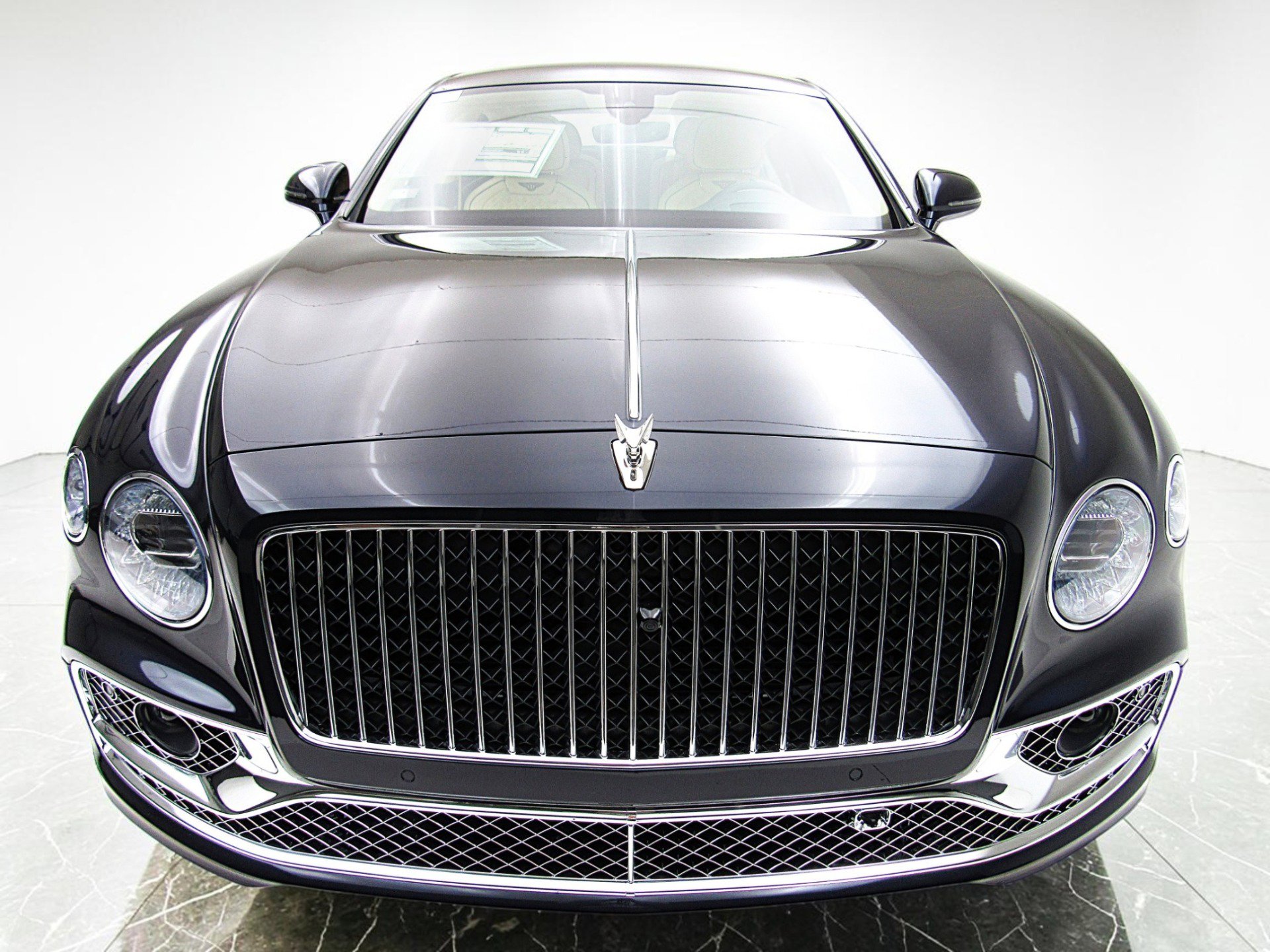 Certified 2022 Bentley Flying Spur V8 AWD/4WD image 12