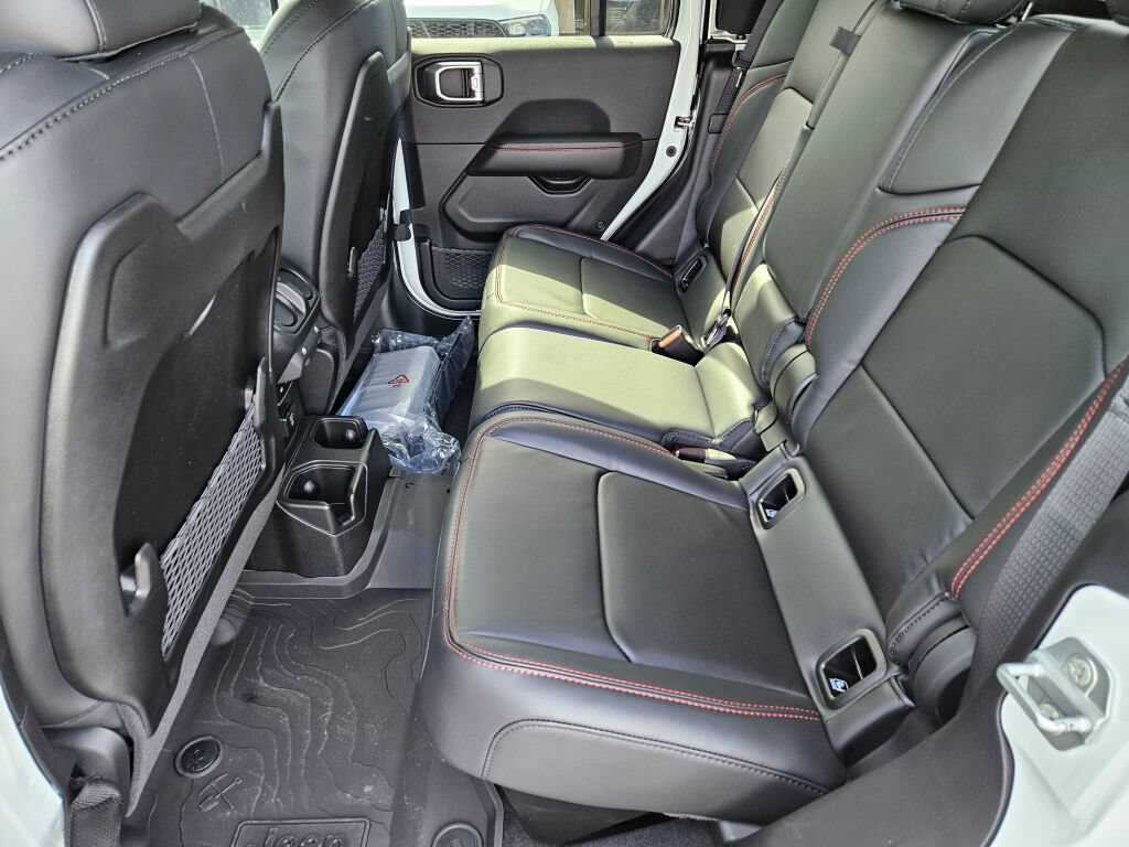 New 2026 Jeep Gladiator Rubicon AWD/4WD image 12