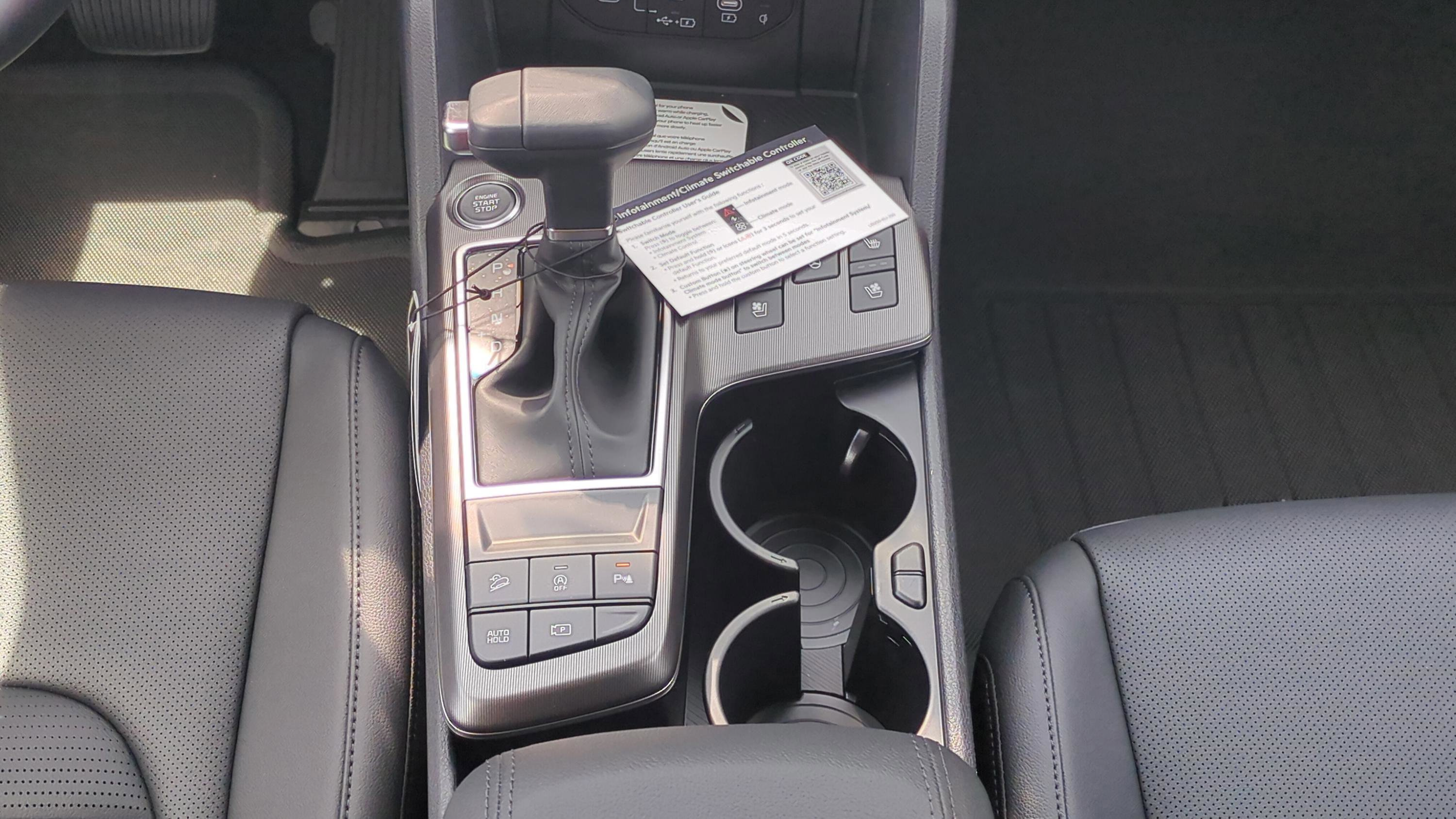 New 2026 Kia Sportage SX FWD image 18