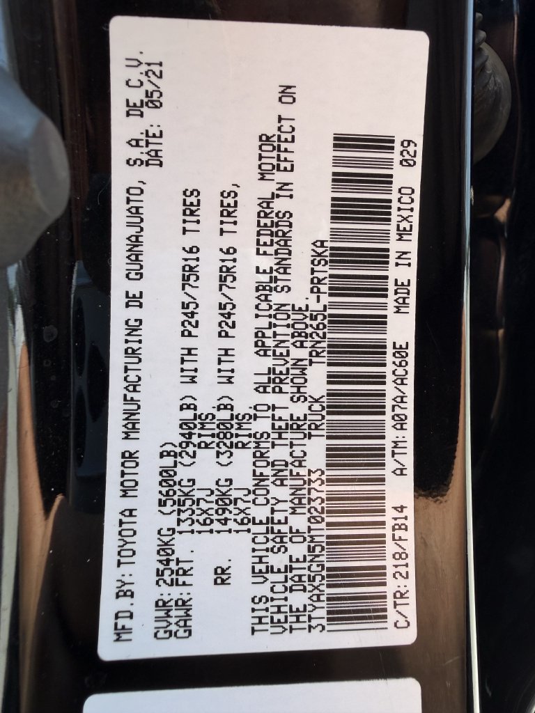 Used 2021 Toyota Tacoma SR w/ SR Convenience Package RWD image 29