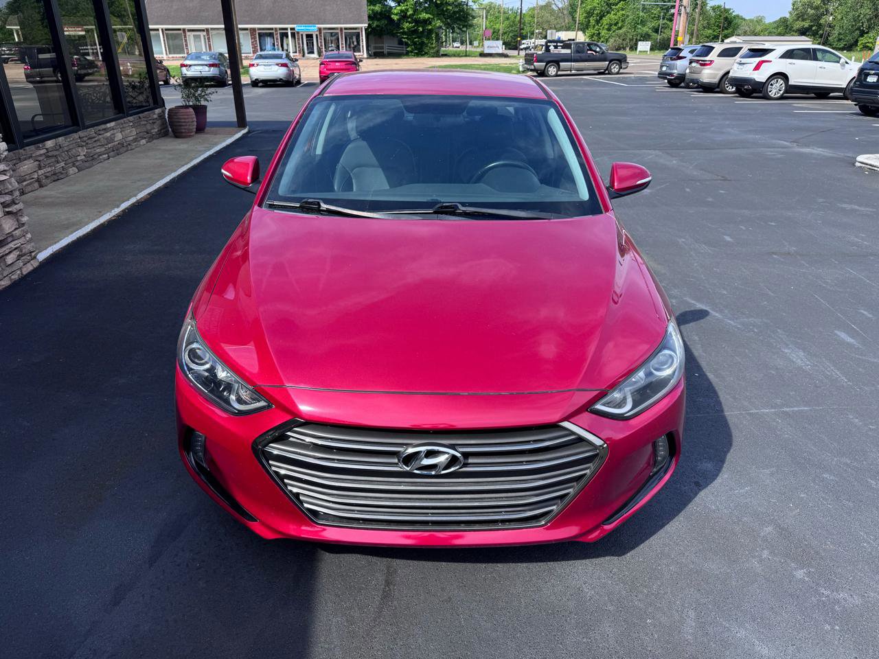 Used 2017 Hyundai Elantra Limited FWD image 9