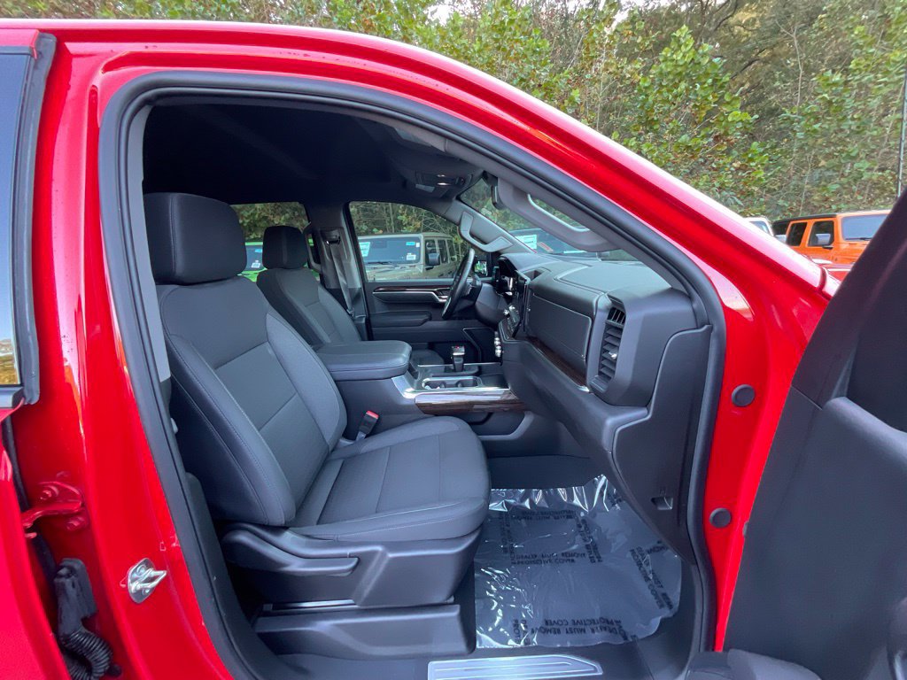 Used 2025 GMC Sierra 1500 Elevation w/ X31 Off-Road Package AWD/4WD image 22