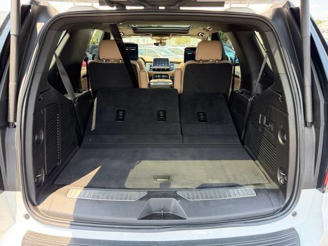 Certified 2023 Chevrolet Tahoe Premier w/ Advanced Technology Package AWD/4WD image 7