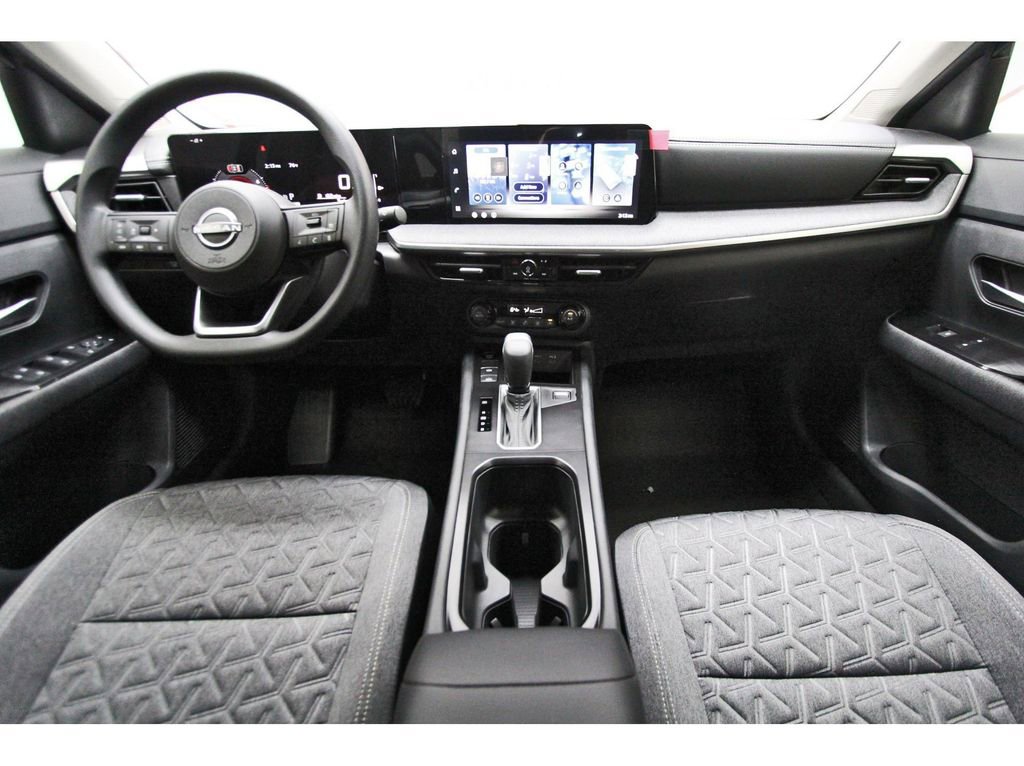 New 2026 Nissan Kicks SV w/ Charging Package image 7