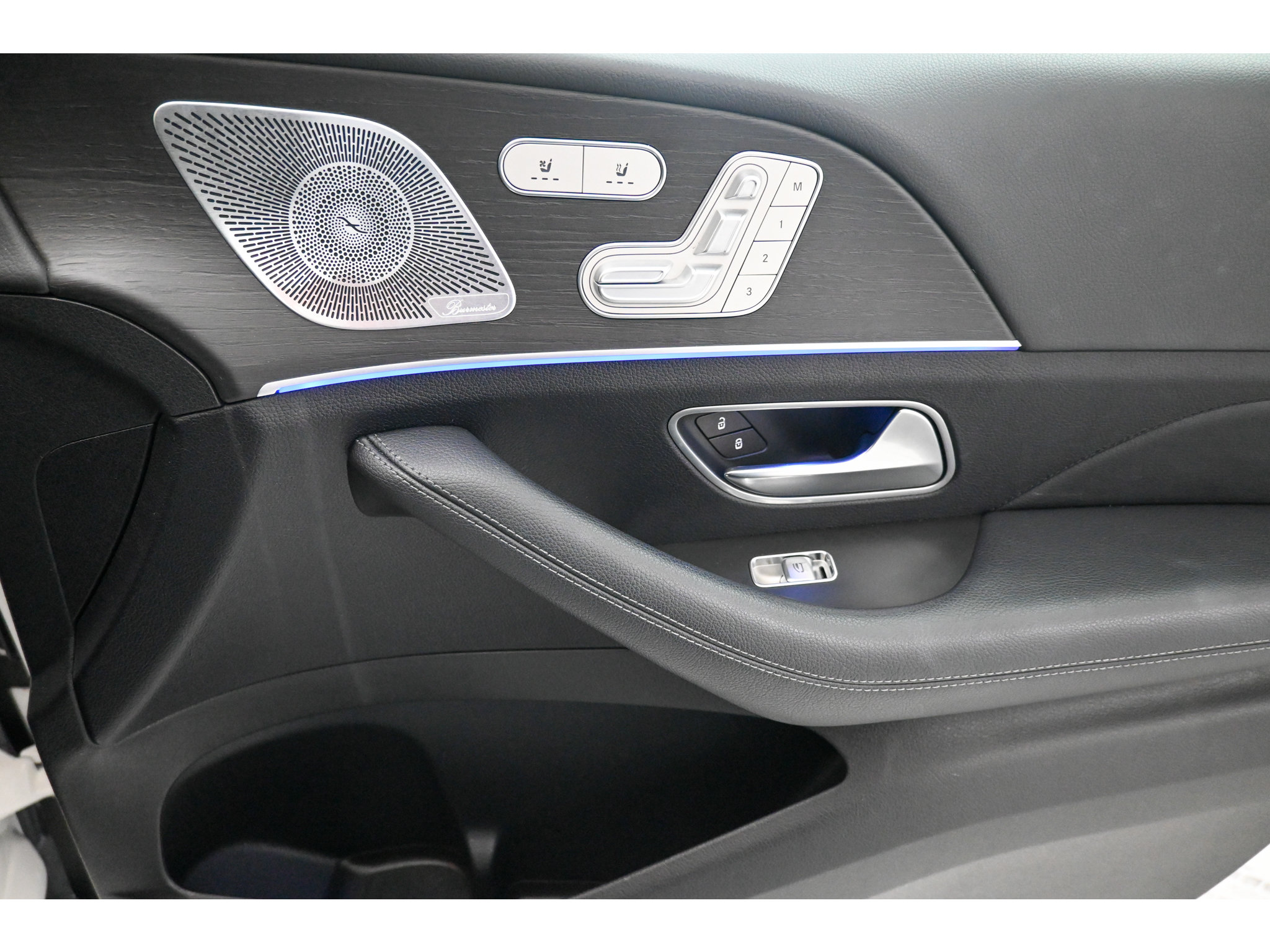 Used 2021 Mercedes-Benz GLS 580 4MATIC image 16