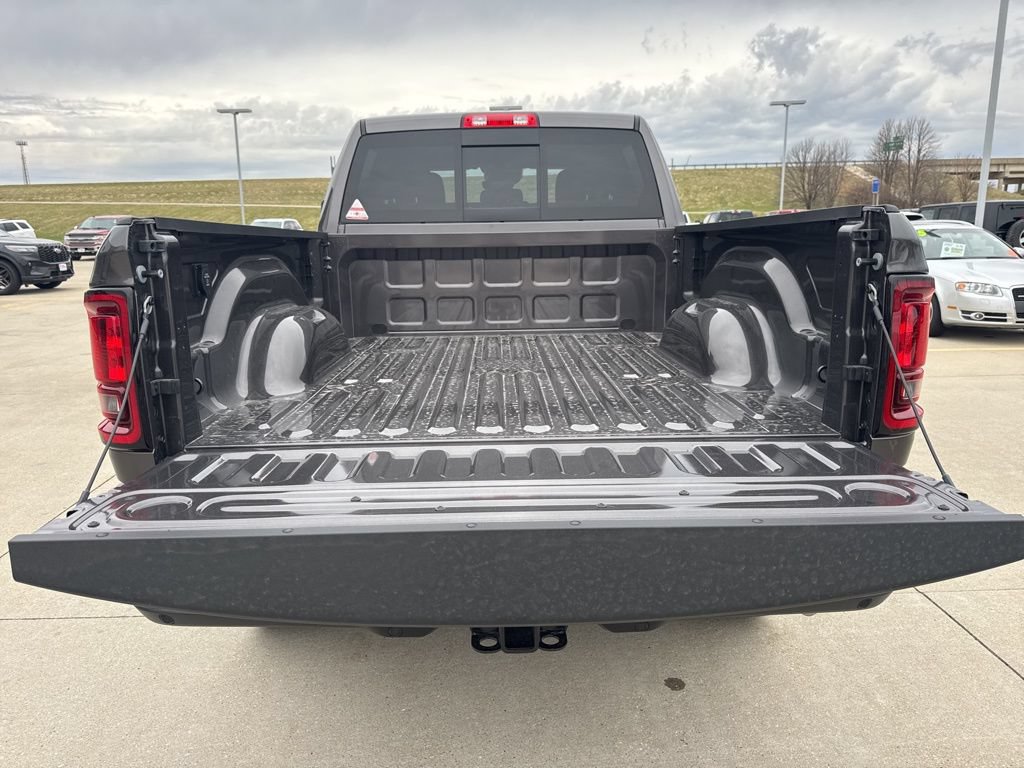 New 2026 RAM 2500 Tradesman AWD/4WD image 28